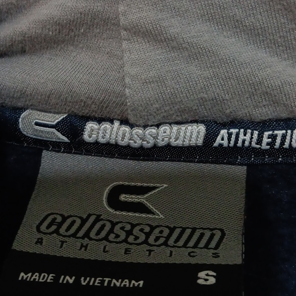 GEORGETOWN UNIVERSITY HOODIE - Picture 4 of 8